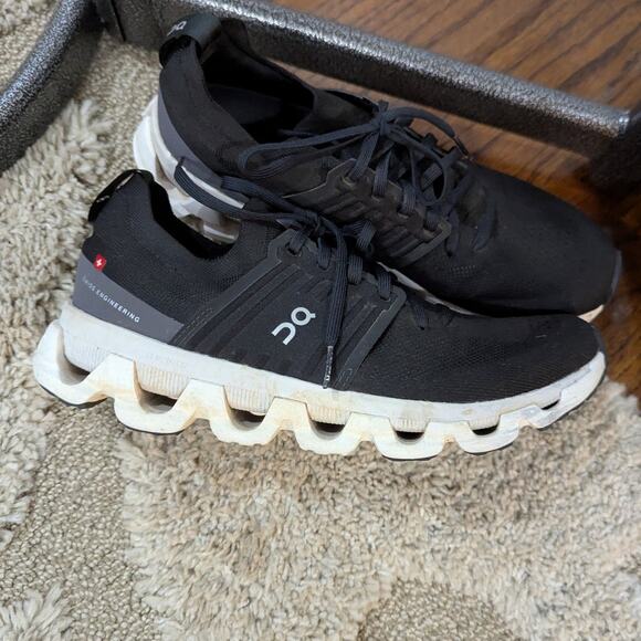 On Cloudswift 3 Men's W Size 10.5 black & white Running Shoes - Picture 4 of 13